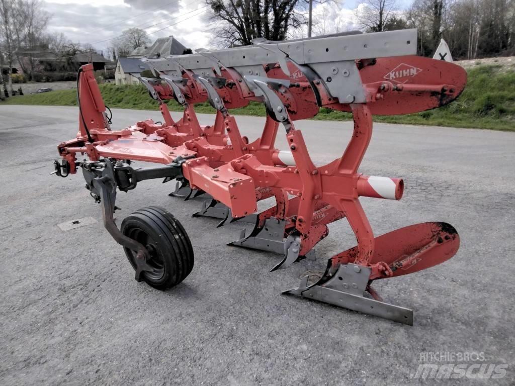 Kuhn VARIMASTER 121 Döner pulluklar