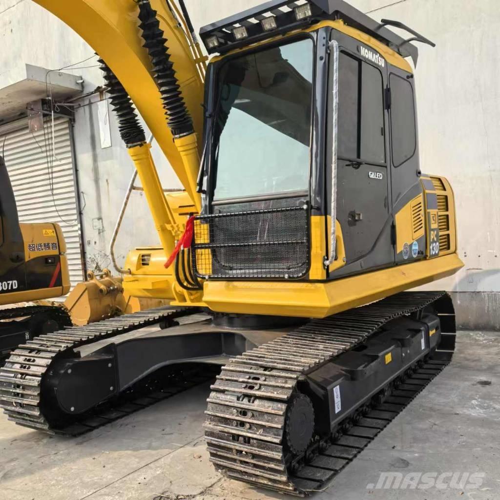 Komatsu PC 130-7 Paletli ekskavatörler