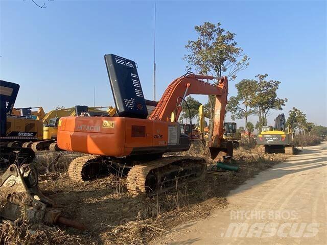 Hitachi ZX 240 Paletli ekskavatörler