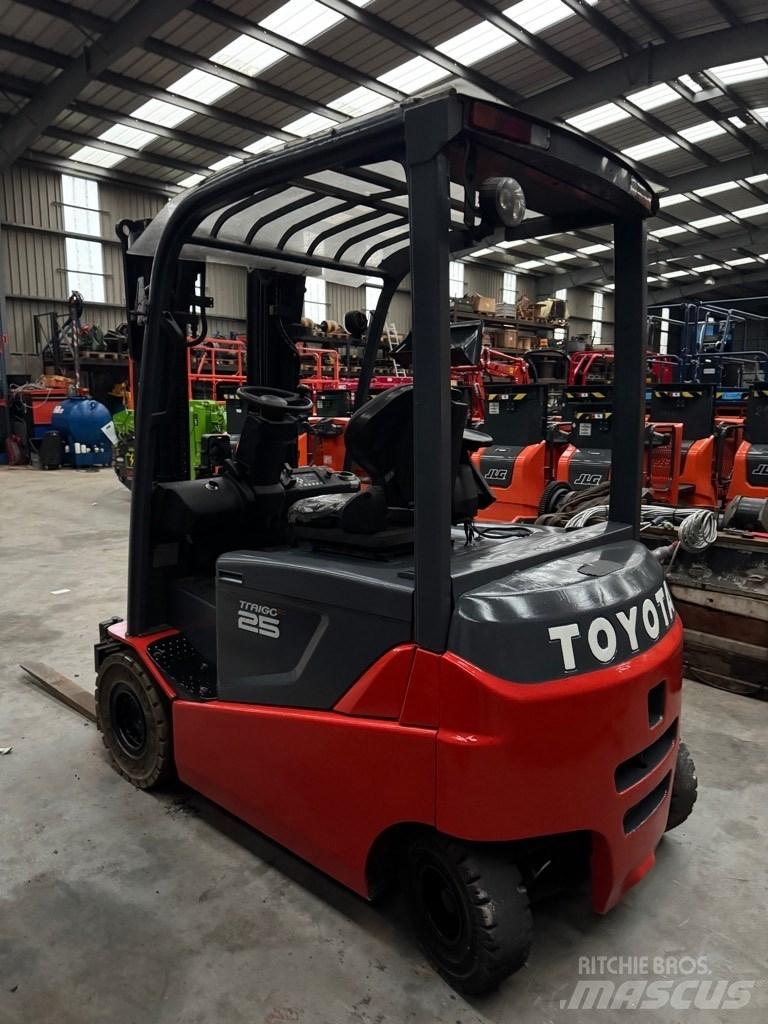 Toyota traiogo 25 Elektrikli forkliftler