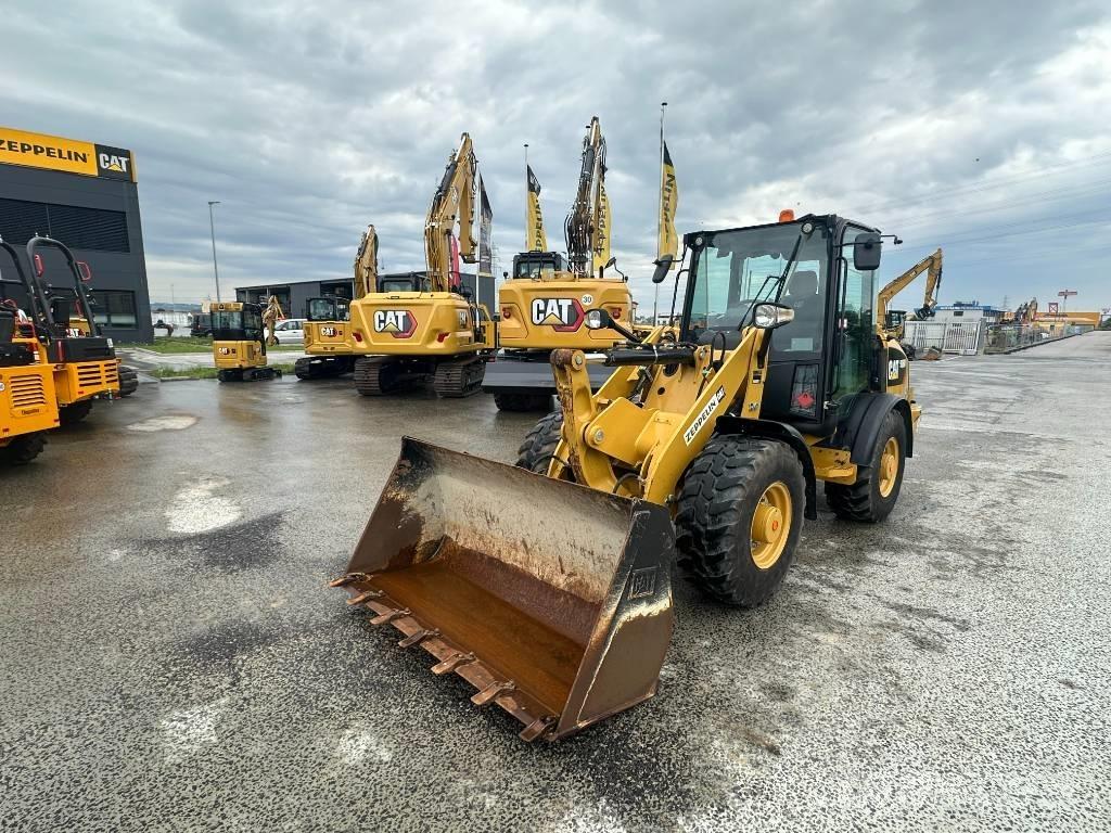 CAT 906 M Tekerlekli yükleyiciler