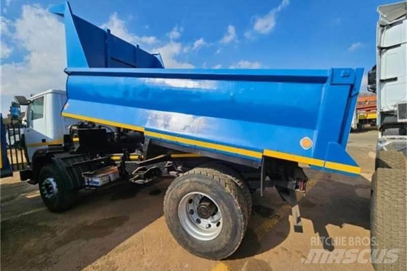 Tata LPK Diger kamyonlar