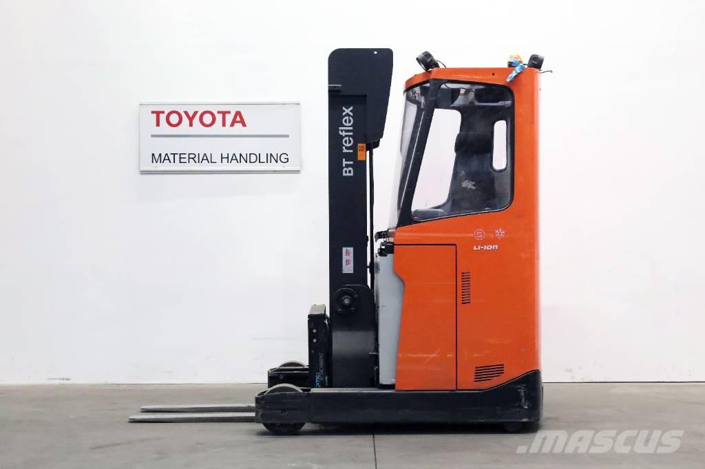 Toyota RRE140HECC Reach truck - depo içi istif araçları