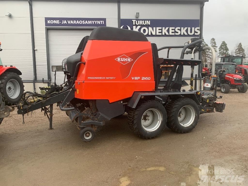 Kuhn VBP 2160 Rulo balya makinalari
