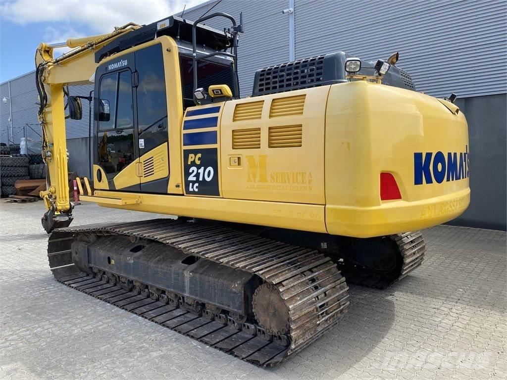 Komatsu PC210LC-11 Paletli ekskavatörler