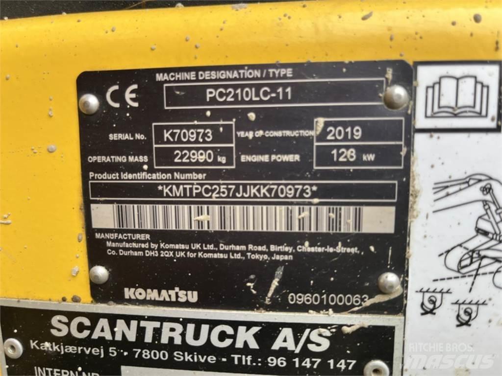 Komatsu PC210LC-11 Paletli ekskavatörler