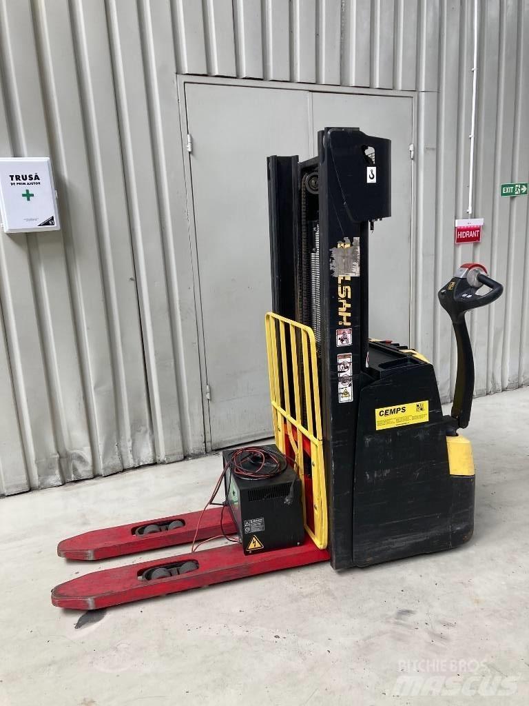 Hyster S 1.2 Yaya kumandali istif makinasi