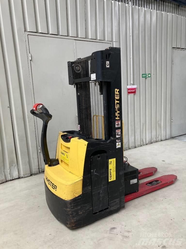 Hyster S 1.2 Yaya kumandali istif makinasi