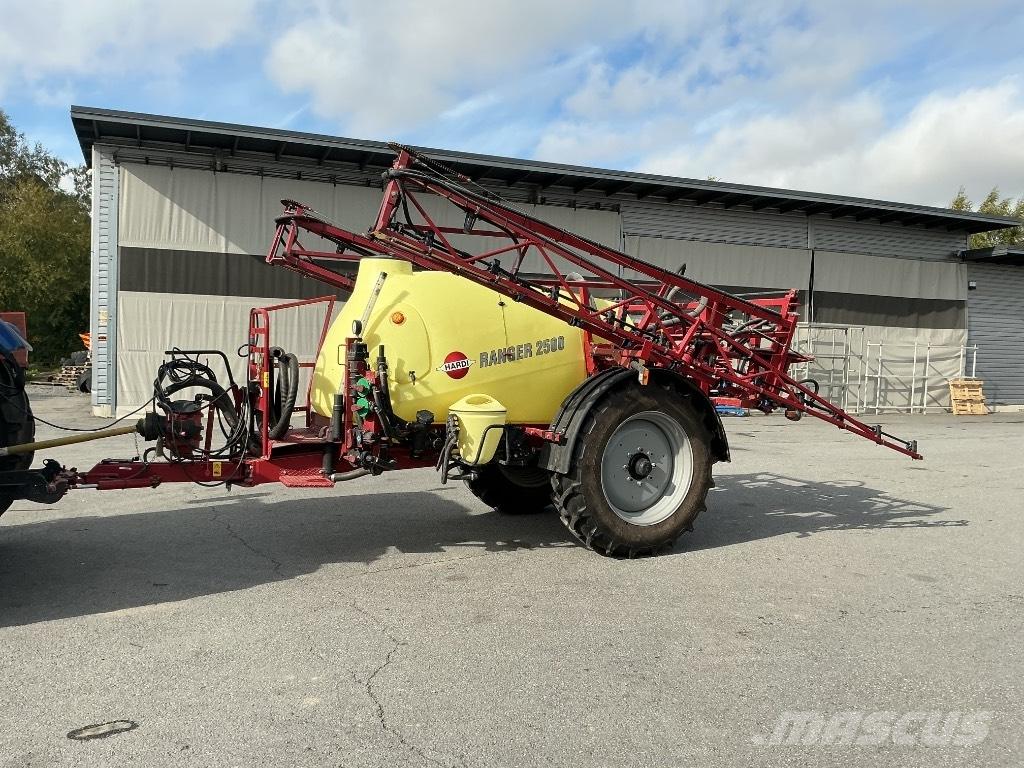 Hardi Ranger 2500 Çekilir pülverizatörler