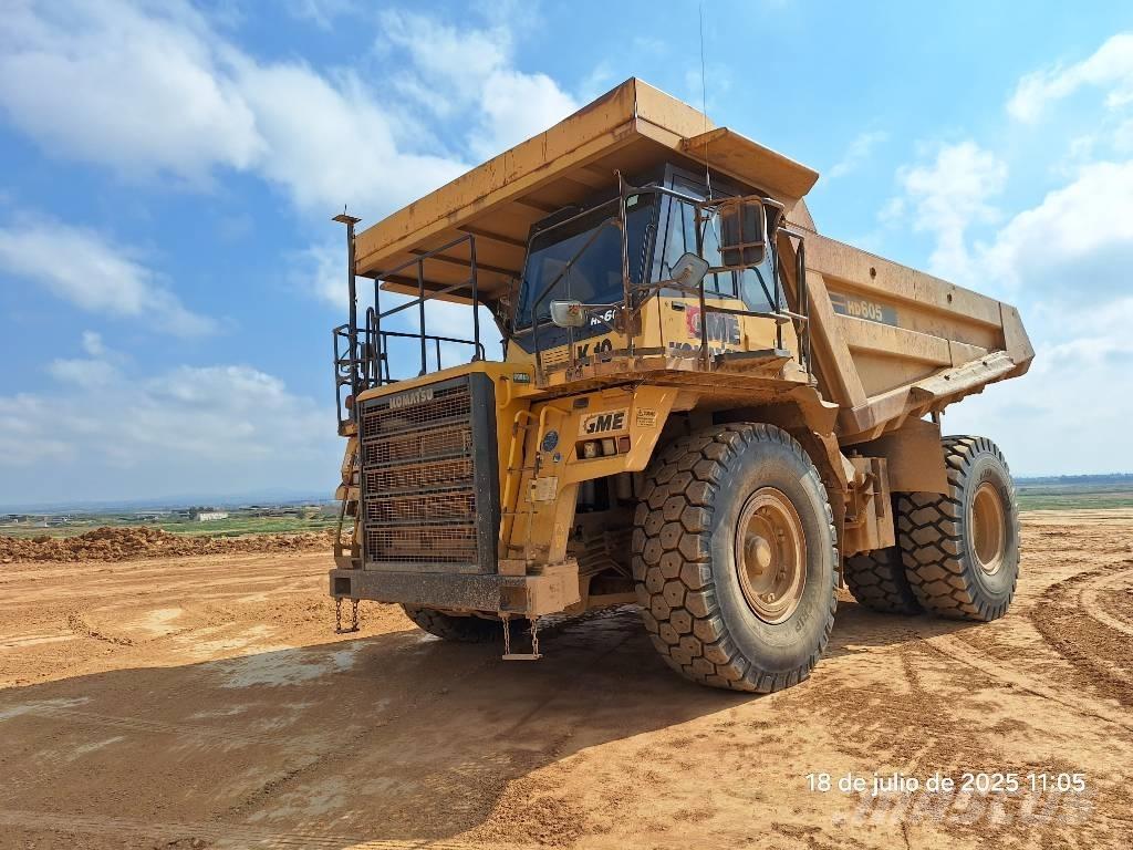 Komatsu HD605-7EO Yol disi kaya kamyonu