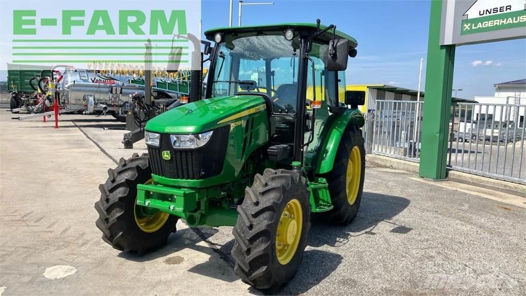 John Deere 5058E Traktörler