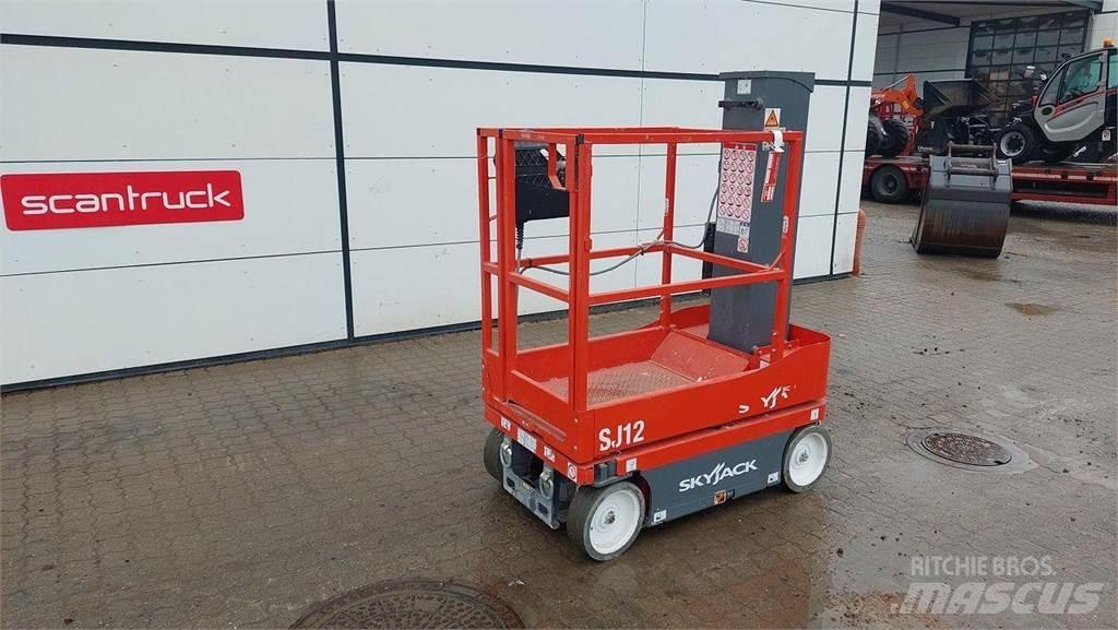 SkyJack SJ12 Personel Platformları ve Cephe Asansörleri