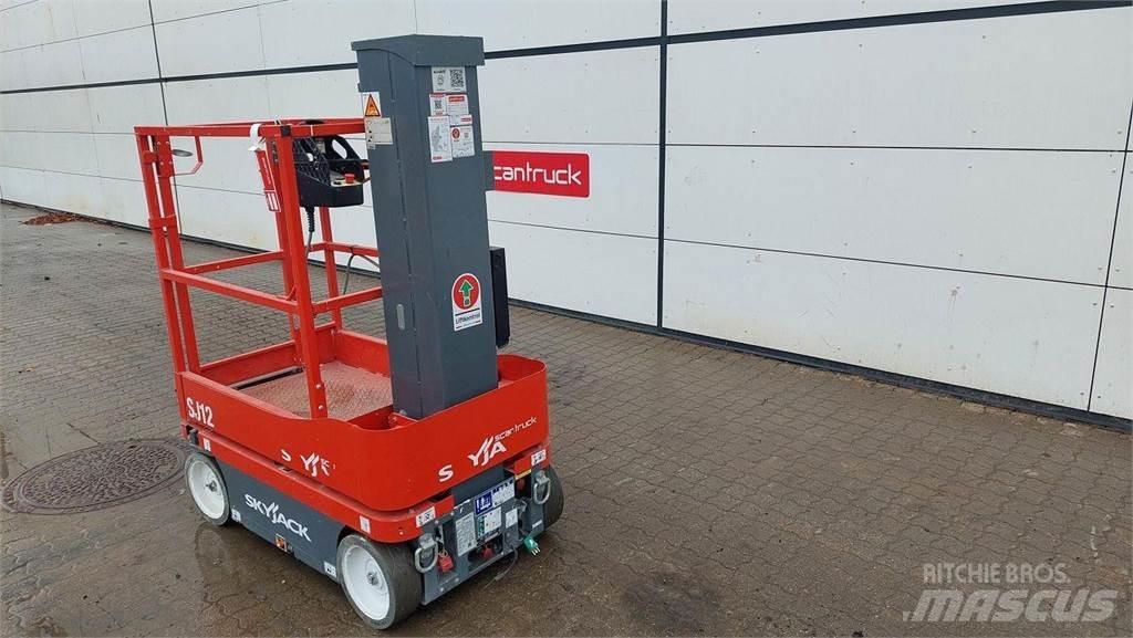 SkyJack SJ12 Personel Platformları ve Cephe Asansörleri