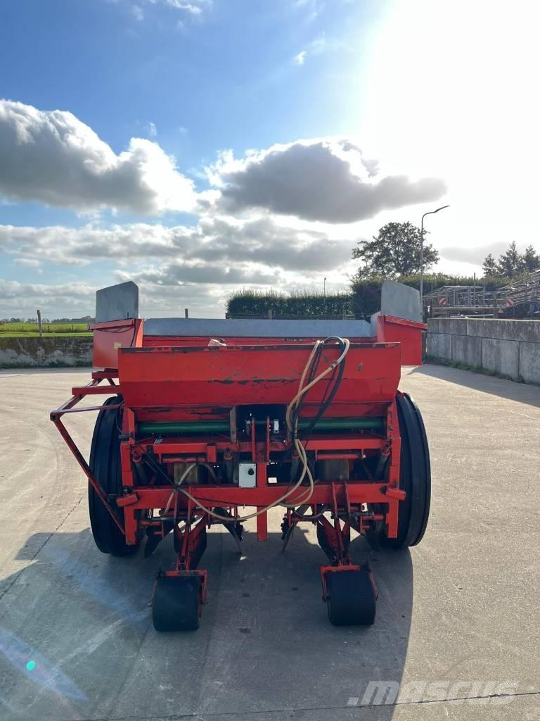 Structural PM 20 Patates ekme makineleri