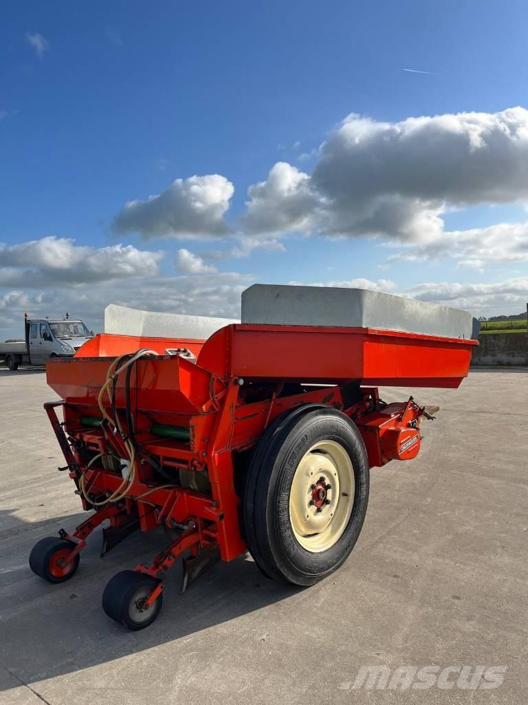 Structural PM 20 Patates ekme makineleri