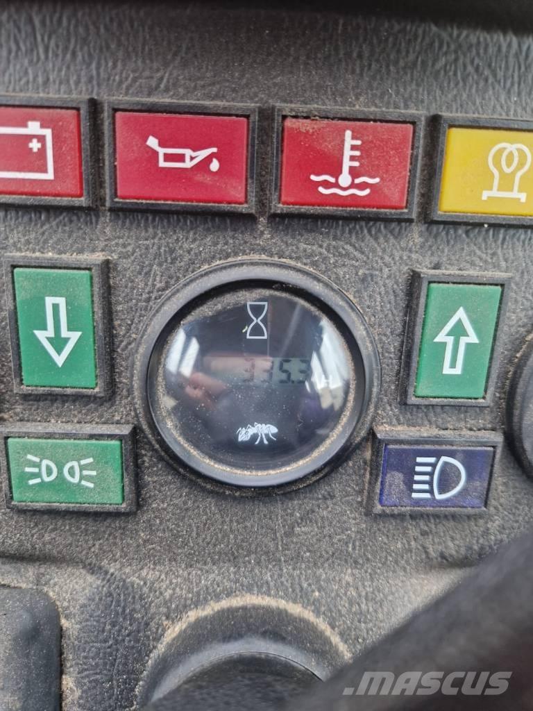 GiANT G 2500 HD Tekerlekli yükleyiciler