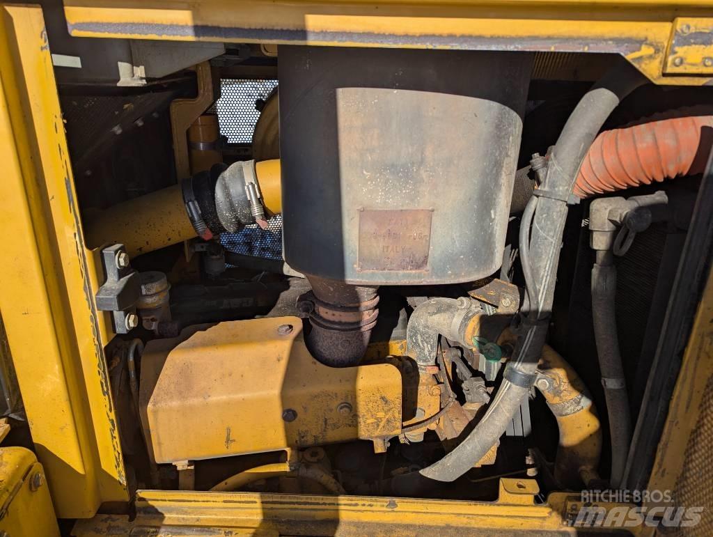 CAT D 6 T LGP Paletli dozerler