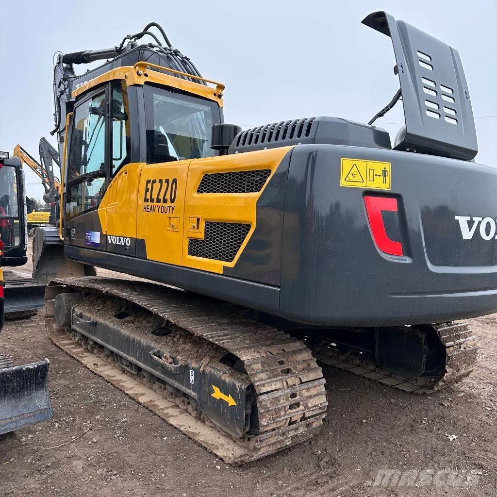 Volvo EC 220 DL Paletli ekskavatörler