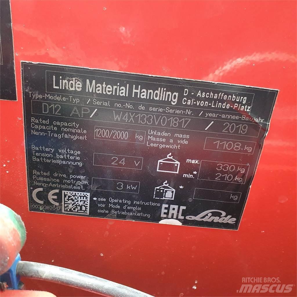 Linde D12AP Yaya kumandali istif makinasi