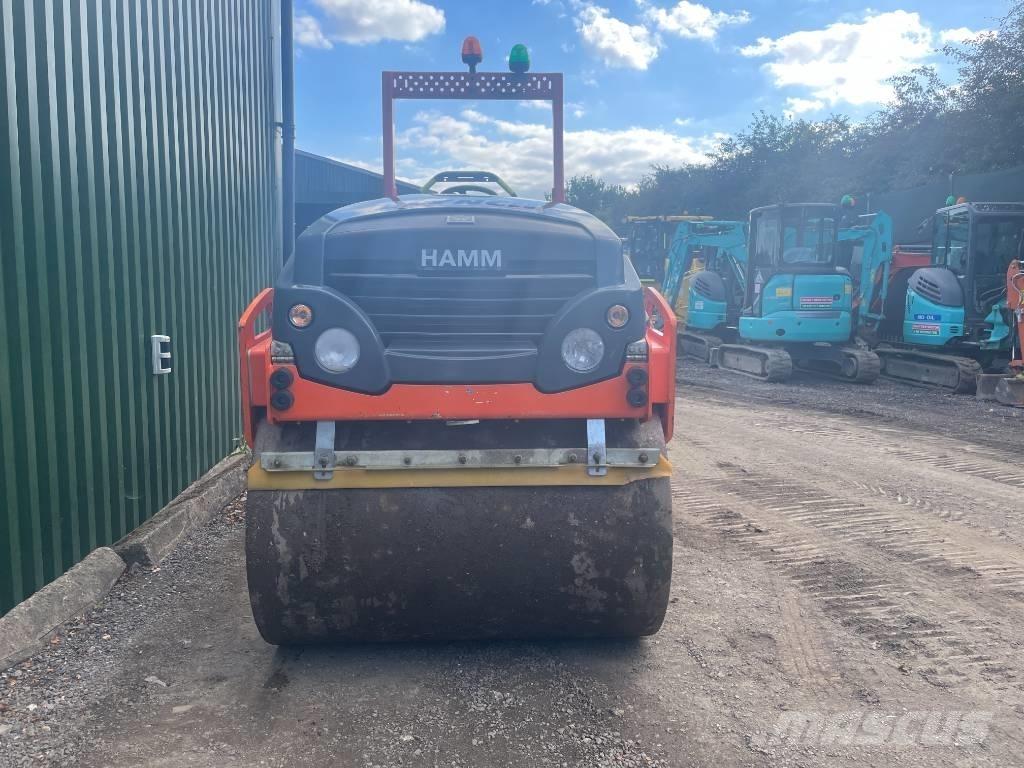 Hamm HD 13 VV Çift tamburlu silindirler