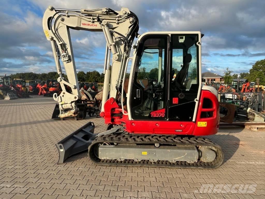 Takeuchi TB 370 V4 Midi ekskavatörler 7 - 12 t
