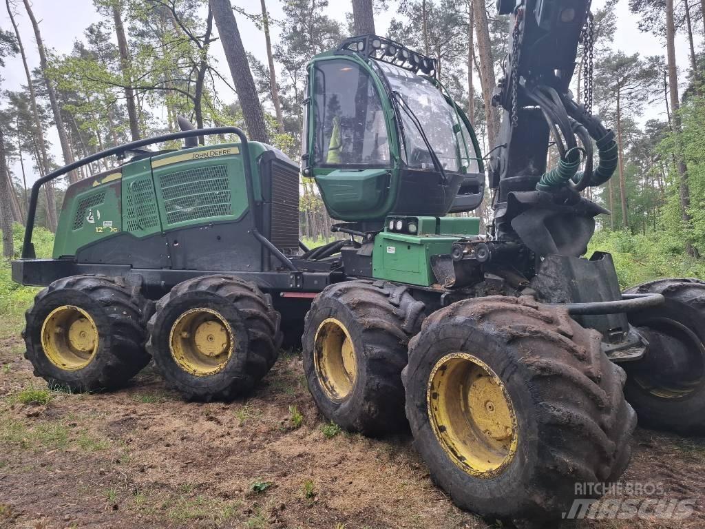 John Deere 1270 G Biçerdöverler