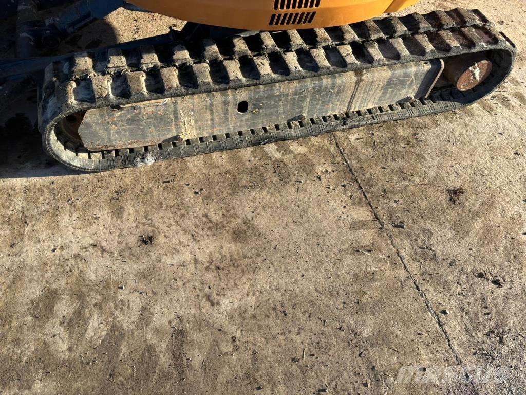 CASE CX 26 B ZTS Mini ekskavatörler, 7 tona dek