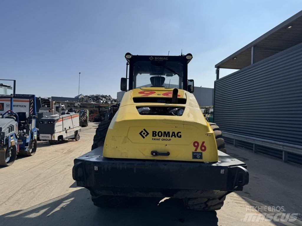 Bomag BW 226 BVC-5 Tek tamburlu silindirler