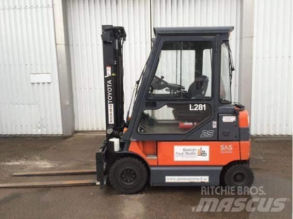 Toyota 7 FB MF 25 Elektrikli forkliftler