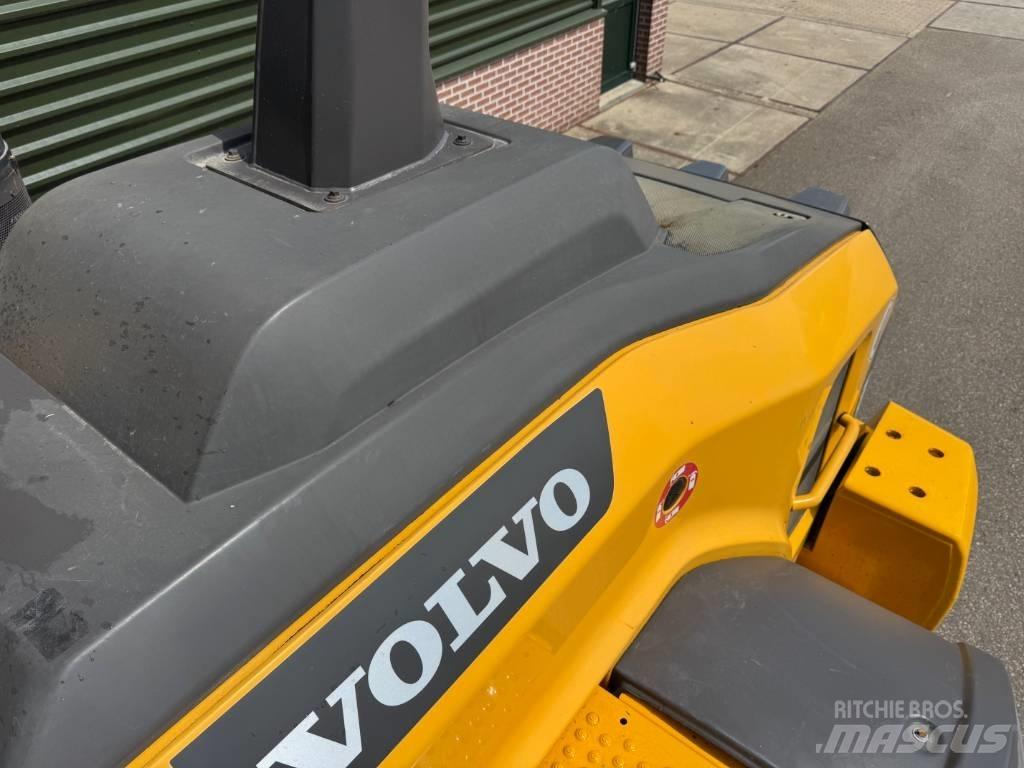 Volvo L 120 H Tekerlekli yükleyiciler