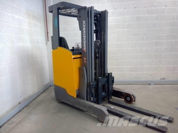 Jungheinrich ETV 210 Reach truck - depo içi istif araçları