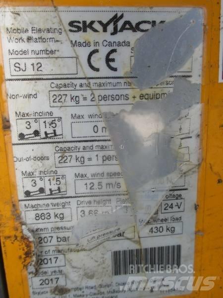 SkyJack SJ 12 Personel Platformları ve Cephe Asansörleri