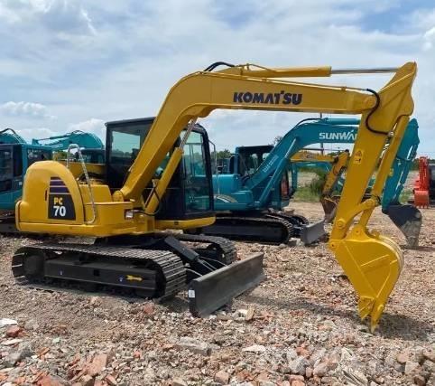Komatsu PC 70 Paletli ekskavatörler