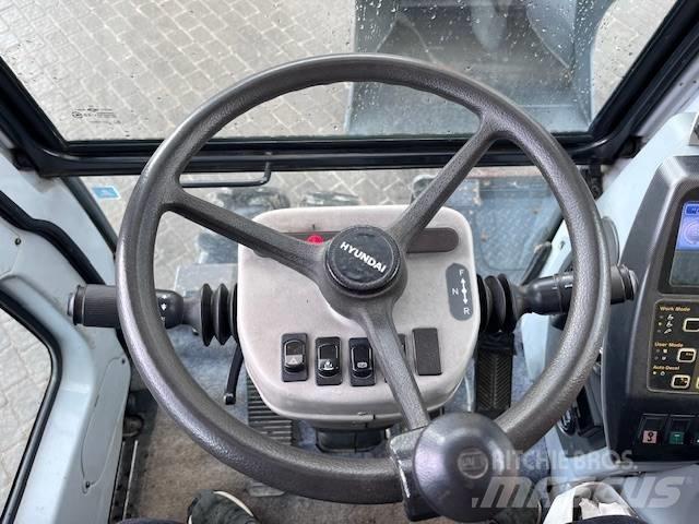 Hyundai Robex 140 W Lastik tekerli ekskavatörler