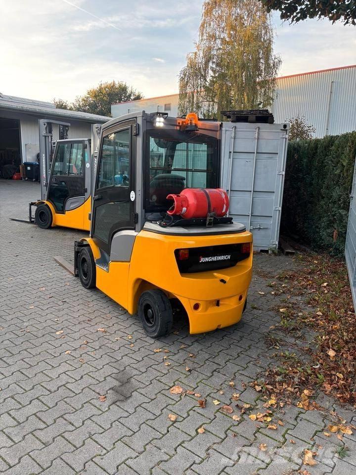 Jungheinrich TFG 425 LPG'li forkliftler