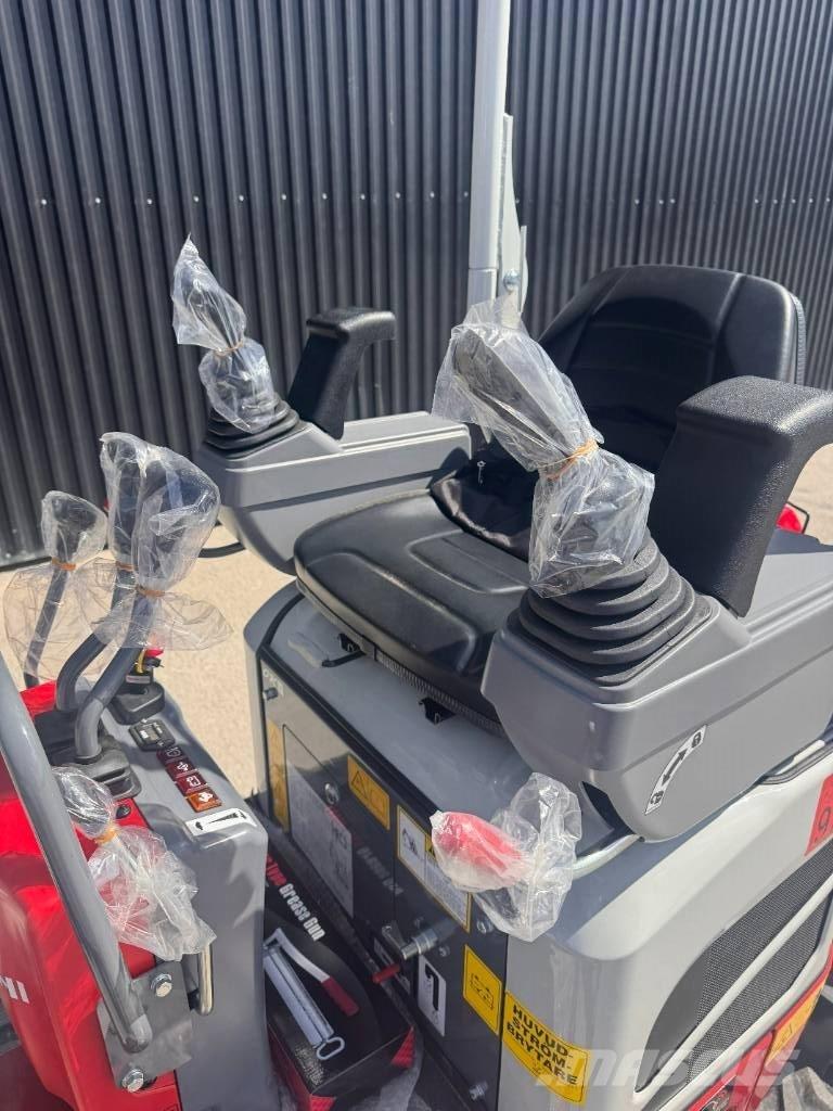 Takeuchi TB 210 R Mini ekskavatörler, 7 tona dek