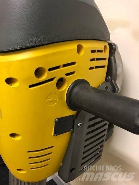 Wacker Neuson BH55rw Hidrolik kırıcılar