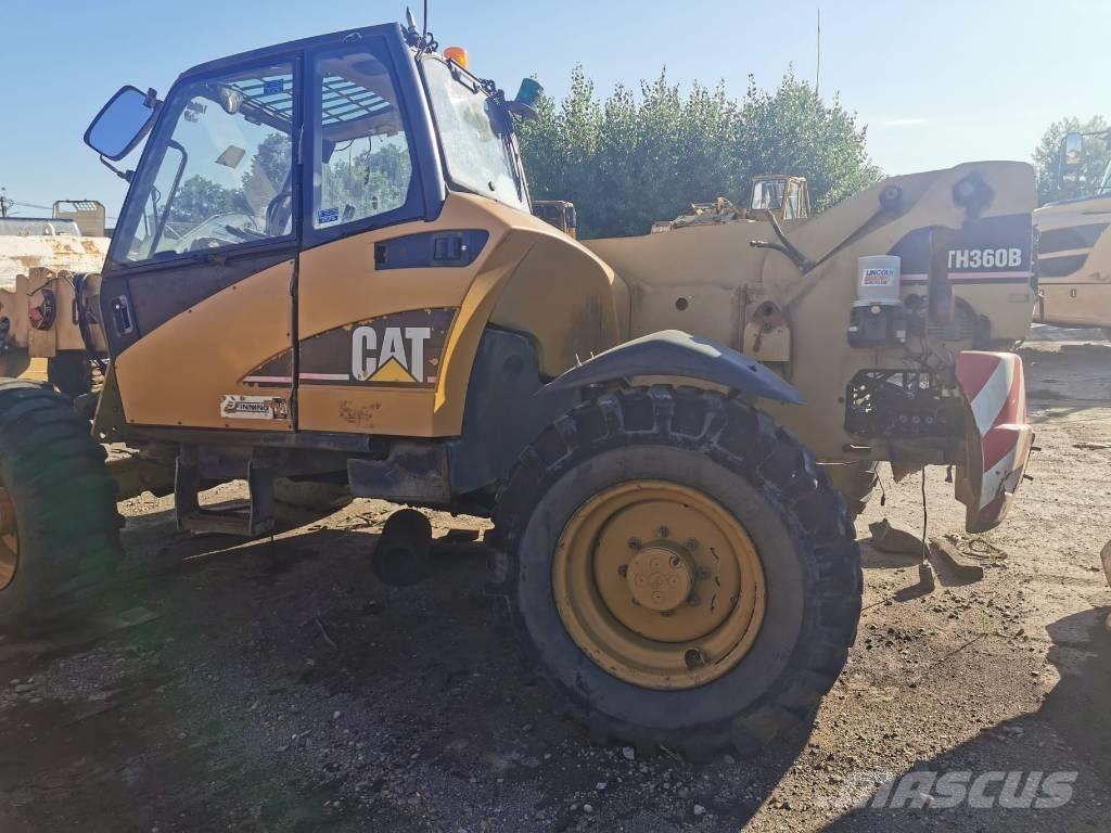 CAT TH 360 B Teleskopik yükleyiciler