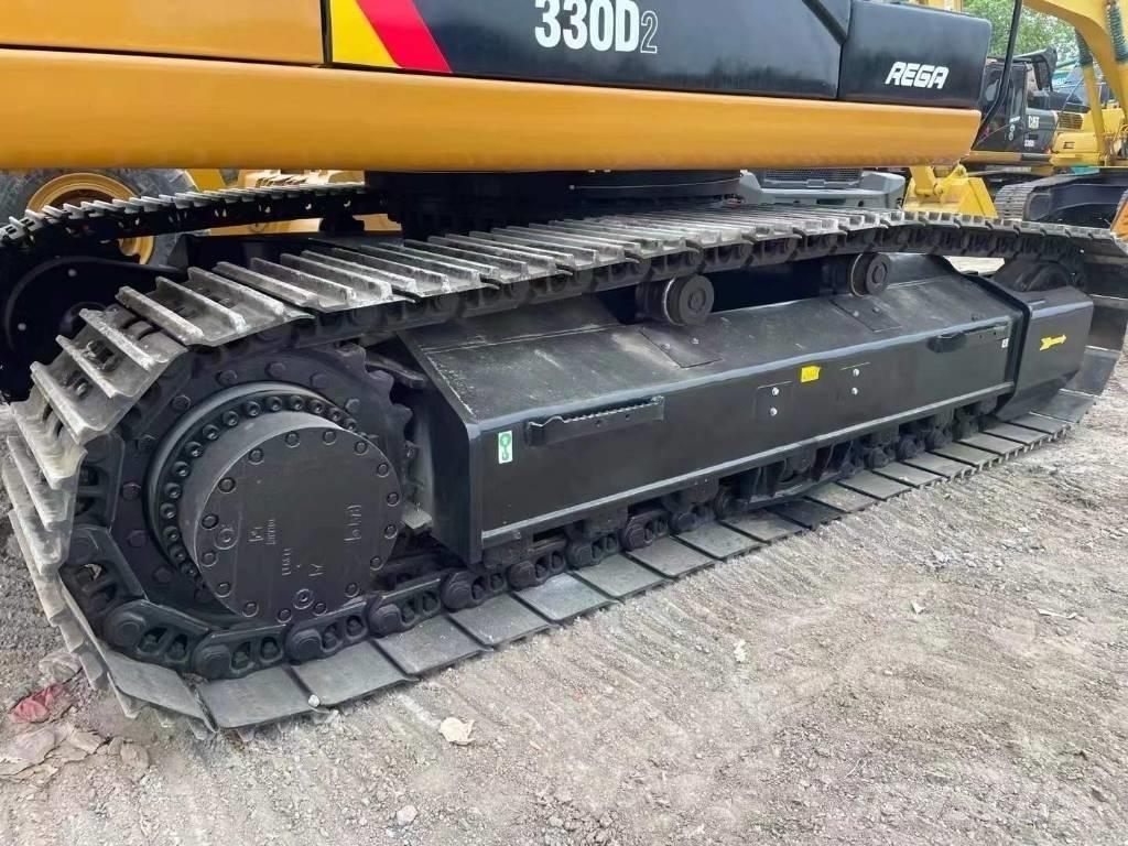 CAT 330 D Paletli ekskavatörler