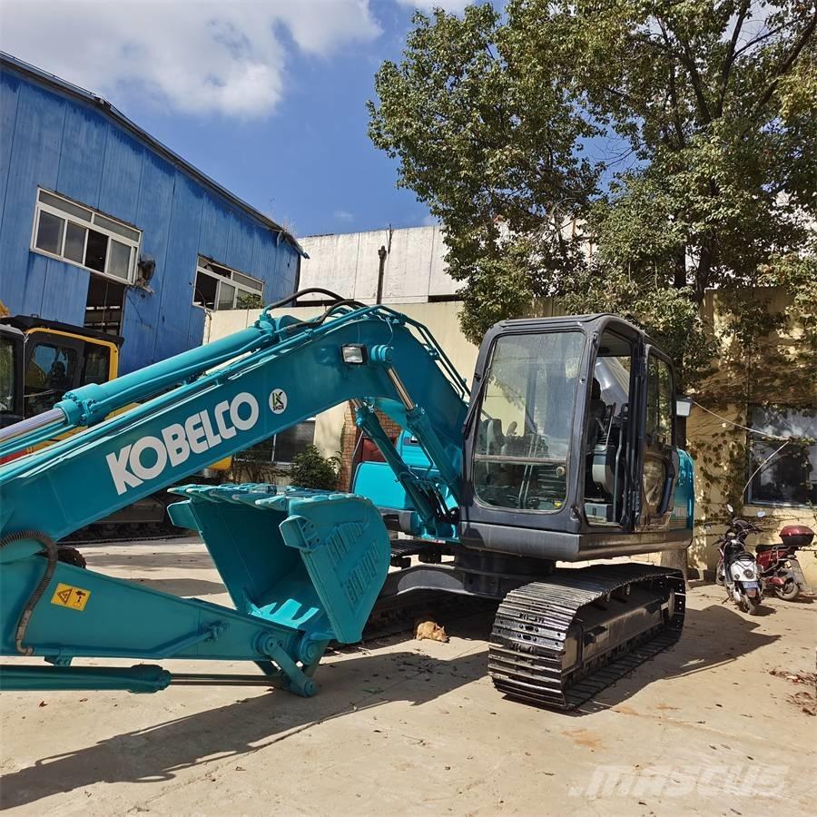 Kobelco SK140 Paletli ekskavatörler
