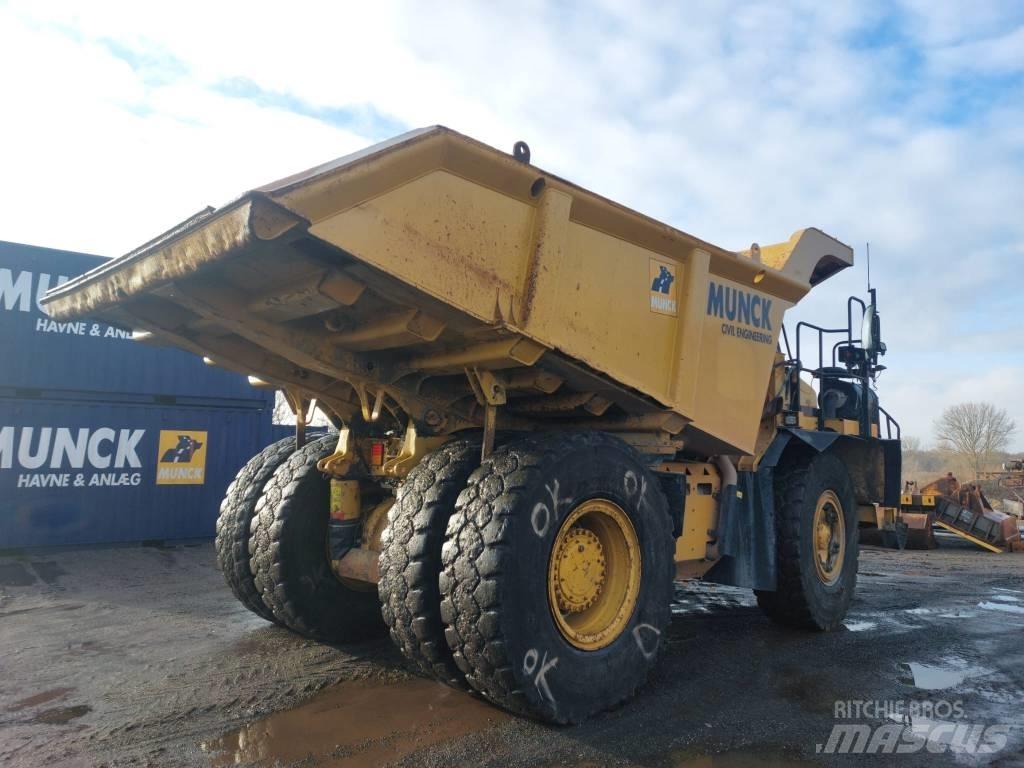 CAT 772G Belden kirma kamyonlar