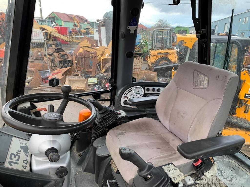 JCB 4 CX Kazıcı yükleyiciler - beko loder