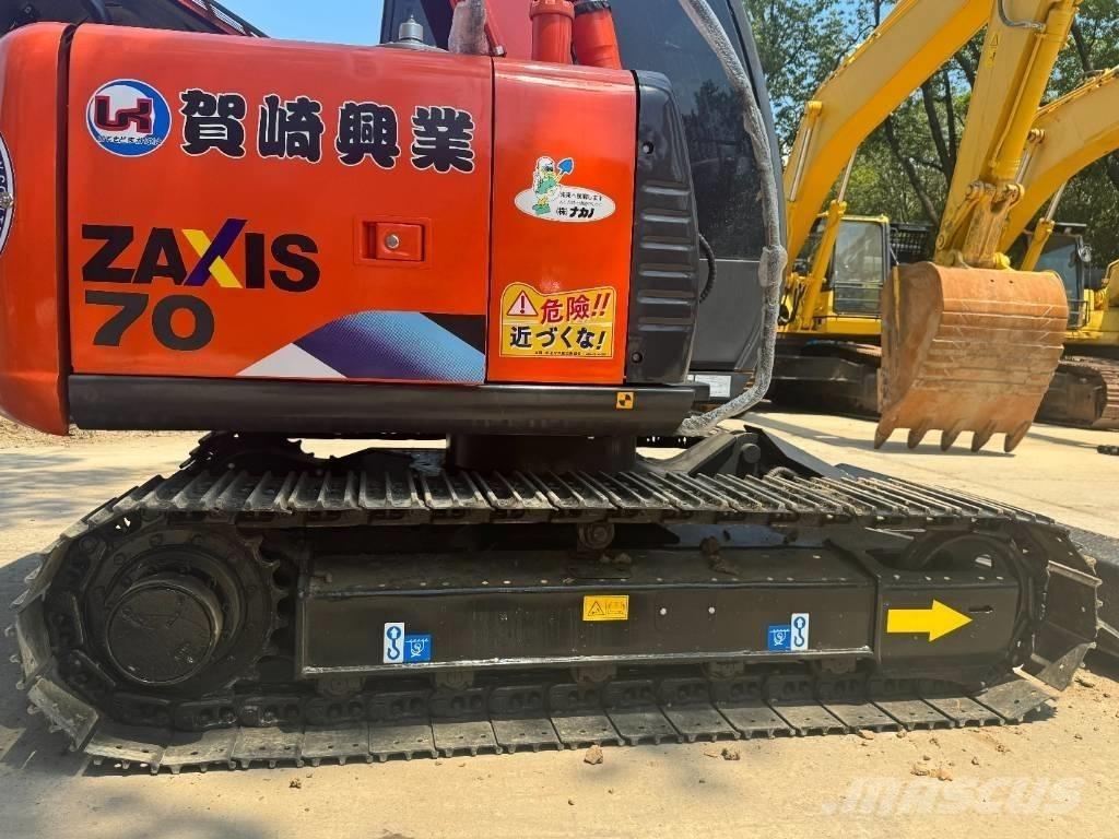 Hitachi ZX 70 Paletli ekskavatörler