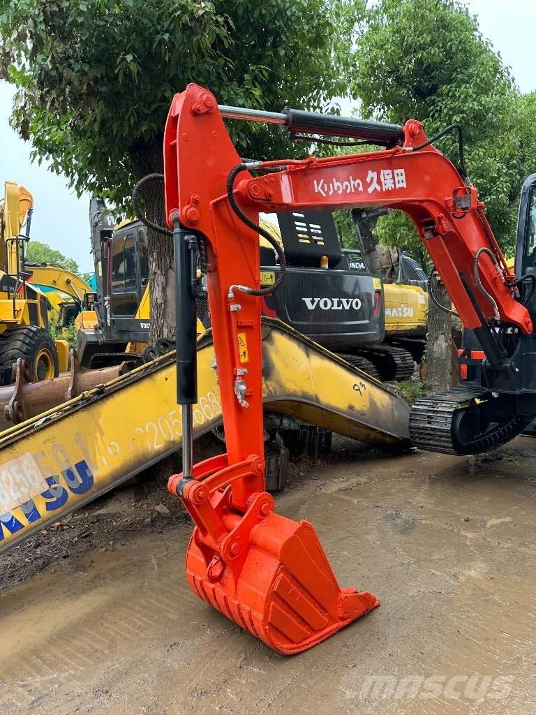 Kubota KX 155 Paletli ekskavatörler