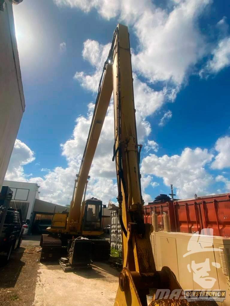 CAT 320 L Paletli ekskavatörler