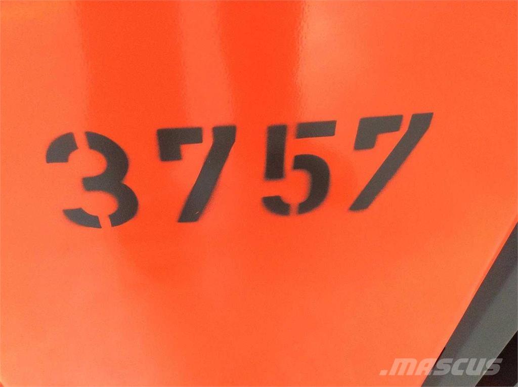 Linde L16 Akülü depo ekipmanları