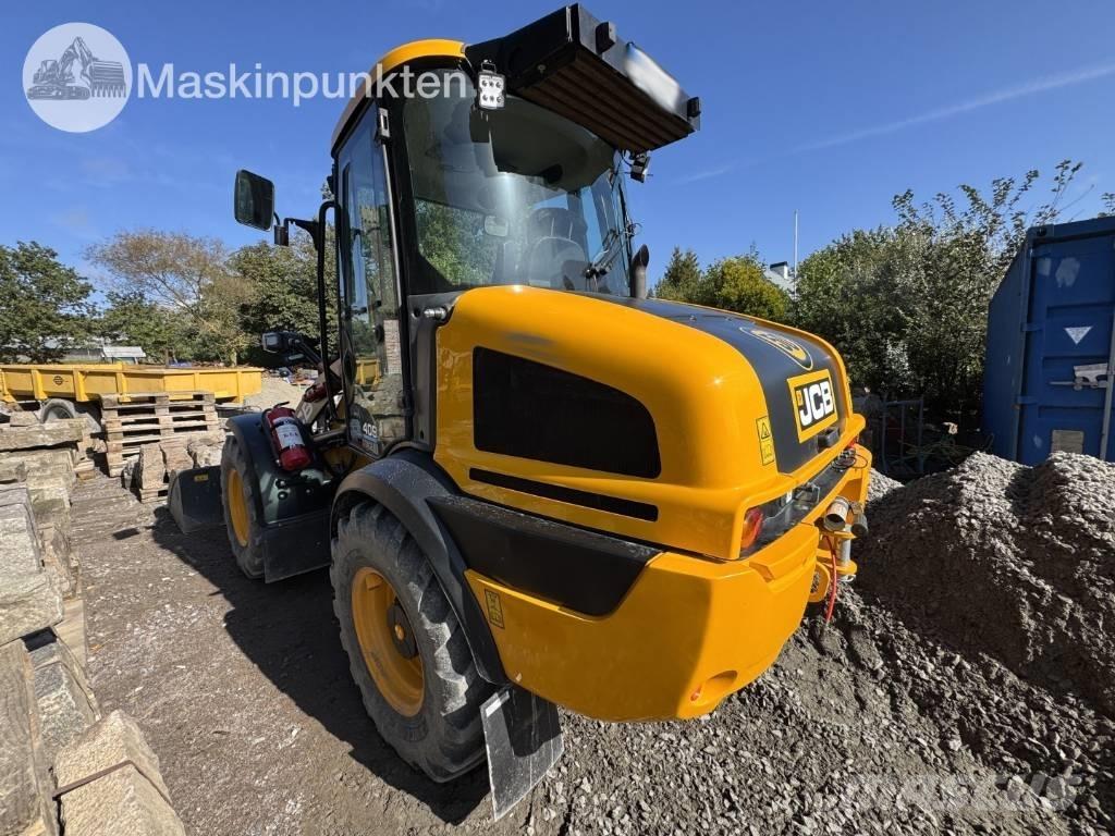 JCB 409 Tekerlekli yükleyiciler