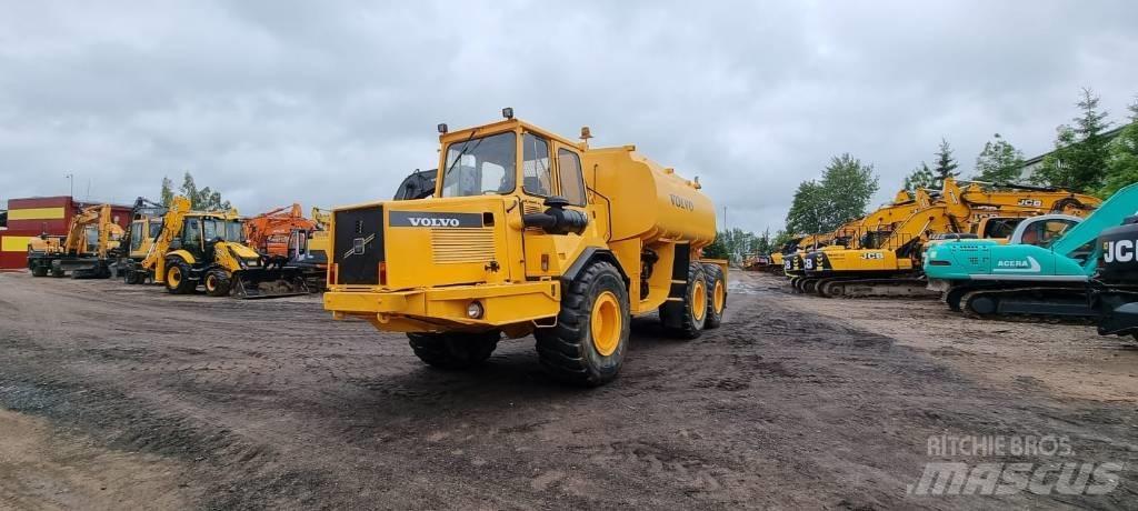 Volvo A 25 C 6x6 Belden kirma kaya kamyonu