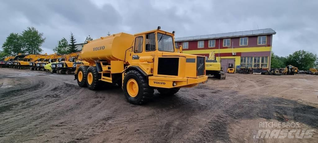 Volvo A 25 C 6x6 Belden kirma kaya kamyonu