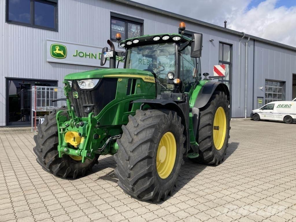 John Deere 6R215 Traktörler